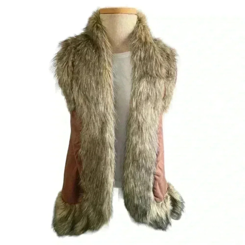 Judith March fur trimmed vest med